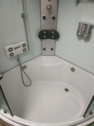 Гідромасажний бокс AQUASTREAM Comfort 120 HW душовий бокс 120x120x220 см фото від покупців 5