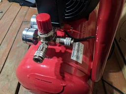 Компресор 50 л, 4 HP, 3 кВт, 220 В, 10 aтм, 420 л/хв., 2 циліндри INTERTOOL PT-0007 фото від покупців 11