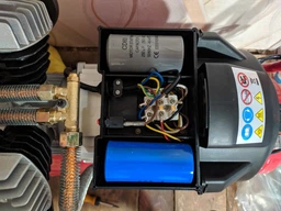 Компресор 50 л, 4 HP, 3 кВт, 220 В, 10 aтм, 420 л/хв., 2 циліндри INTERTOOL PT-0007 фото від покупців 9