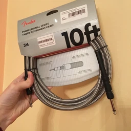 Інструментальний кабель Fender Cable Professional Series 10 ft 3 м Grey (228461) фото від покупців 1