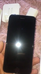 Мобільний телефон Apple iPhone 7 32GB Silver Офіційна гарантія фото від покупців 7