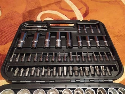 Набір інструментів 1/2" & 1/4", 110 од., SUPER LOCK STORM, Cr-V INTERTOOL ET-8110 фото від покупців 1
