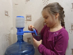Помпа умная на бутыль 19 л для воды Lilu Econom непроливайка механическая Гарантия 1 год фото от покупателей 1