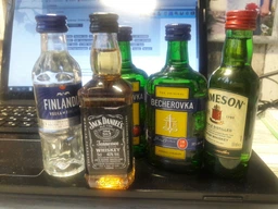 Ликерная настойка на травах Becherovka 1 л 38% (8594405101063) фото от покупателей 7