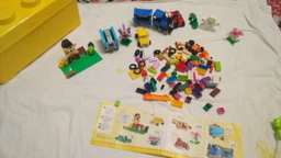 Конструктор LEGO Classic Коробка кубиків LEGO для творчого конструювання середнього розміру 484 деталі (10696) фото від покупців 1