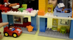Конструктор LEGO DUPLO Семейный дом 69 деталей (10835) фото от покупателей 19