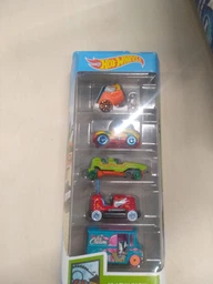 Набор базовых машинок Hot Wheels в ассортименте 1 набор (1806) (74299018060) фото от покупателей 4