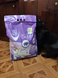 Наповнювачі для туалету VanCat Lavender Бентонітовий наповнювач з ароматом Лаванди для котячого туалету 5 кг (55448) фото від покупців 15