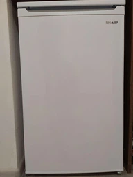 Однокамерний холодильник SHARP SJ-U1088M4W-UA фото від покупців 6
