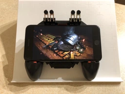 Безпровідний геймпад тригер для смартфонів Union PUBG Mobile AK77 з вентилятором і акумулятором на 4000 mAh (10358) фото від покупців 12