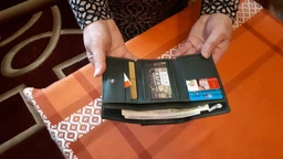 Кошелек женский кожаный Kafa RFID AE214 красный фото от покупателей 4