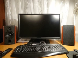 Акустическая система Edifier R1700BT 2.0 Black фото от покупателей 3
