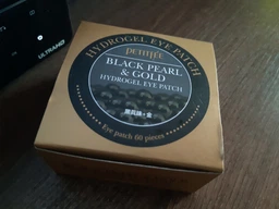 Гідрогелеві патчі для очей Petitfee Black Pearl&Gold Hydrogel Eye Patch Перли-Золото 60 шт (8809239801820) фото від покупців 16