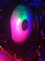 Вентилятор AeroCool Frost 12 PWM FRGB (ACF3-FS11117.11) фото від покупців 9