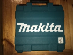 Лобзик Makita JV0600K + кейс