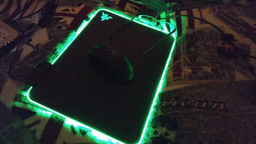 Игровая поверхность Razer Firefly V2 Speed Control (RZ02-03020100-R3M1) фото от покупателей 2