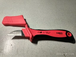 Ніж монтажний NEO Tools 1000 В 195 мм (01-550) фото від покупців 1