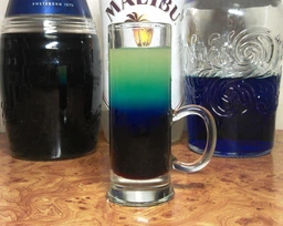 Упаковка лікерів Bols Creme de Cassis 17% 0.7 л х 6 шт (08716000076700) фото від покупців 4