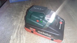 Адаптер живлення Metabo PA 14.4-18 LED-USB (600288000) фото від покупців 3