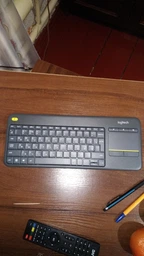 Клавиатура Logitech K400 Plus Touch Wireless UA Black (920-007145)