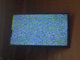 Телевізор Gazer TV32-FS2G Smart TV, 32", WiFi, FullHD фото від покупців 2