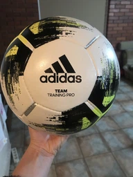 Мяч футбольный Adidas Team Training Pro CZ2233 №4 Бело-черный (СZ2234) –  отзывы покупателей | ROZETKA