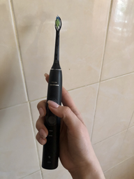 Электрическая зубная щетка PHILIPS Sonicare HX6830/44 Protective Clean 4500 фото от покупателей 16
