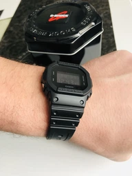 Мужские часы Casio G-Shock DW-5600BB-1ER фото від покупців 4
