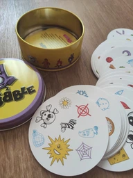 Настольная игра Доббл (Dobble) фото от покупателей 1