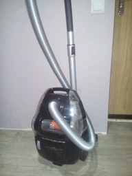Пылесос без мешка ELECTROLUX ESC63EB фото от покупателей 10