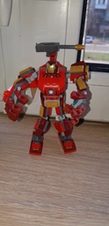 Конструктор LEGO Super Heroes Marvel Робокостюм Залізної Людини 148 деталей (76140) фото від покупців 12