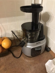 Соковыжималка шнековая TEFAL JUICE & CLEAN ZC420E38