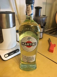 Вермут Martini Bianco сладкий 1 л 15% (5010677925006) фото от покупателей 13