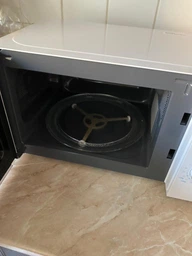 Мікрохвильова піч TOSHIBA MW-MM-20P(BK) фото від покупців 1