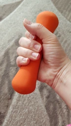 Гантелі неопренові LiveUp Neoprene Dumbbell 2х1 кг пара Orange (LS2002-B1) фото від покупців 4