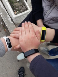 Фитнес-браслет Samsung Galaxy Fit e Yellow (SM-R375NZYASEK) фото от покупателей 4