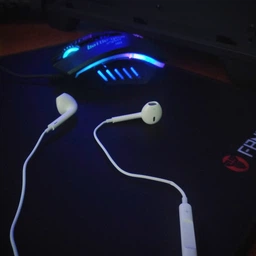 Навушники HOCO M1 Original Series Earphones (3.5 mm mini-Jack) з мікрофоном White фото від покупців 12