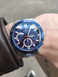Наручний годинник Casio EDIFICE EFV-570D-1AVUEF фото від покупців 1