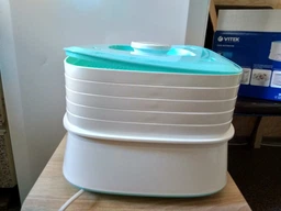 Сушилка для овощей и фруктов VITEK VT-5053 W