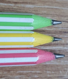 Набір олівців чорнографітних шестигранних BIC Evolution Stripes HB з гумкою 12 шт (3086123278189) фото від покупців 4