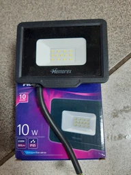 Світлодіодний прожектор MEMOREX 10W 6500K MEF6B-010W 220V фото від покупців 2