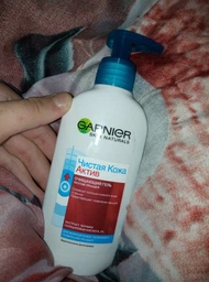 Очищающий гель от прыщей Garnier Skin Naturals Чистая кожа Актив 200 мл (3600540814463) фото от покупателей 2