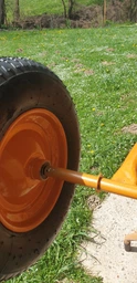 Тачка будівельна двоколісна BUDFIX WB6404W
