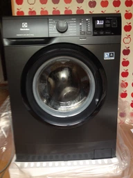 Стиральная машина узкая ELECTROLUX EW6S4R06BX фото от покупателей 9
