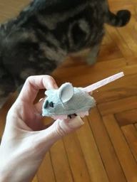 Іграшка Trixie Мишка, що рухається для котів, 5,5 см (плюш)