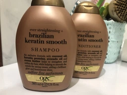 Кондиционер OGX Brazilian Keratin Smooth Разглаживающий для укрепления волос 385 мл (0022796976024)