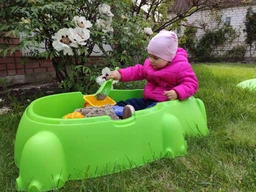 Песочница с крышкой - бегемотик, 70,5*98*34 см, 60л, фиолетовый, пластик (18-518-1-1) фото от покупателей 2
