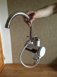 Проточный водонагреватель с индикацией нагрева кран электрический с Led дисплеем BRS White фото от покупателей 19