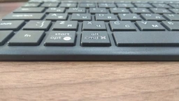 Клавиатура беспроводная Logitech K580 Slim Multi-Device Wireless Graphite (920-009275) фото от покупателей 10