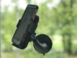 Автодержатель для телефона UFT IP29 Black (UFTIP29) фото от покупателей 3